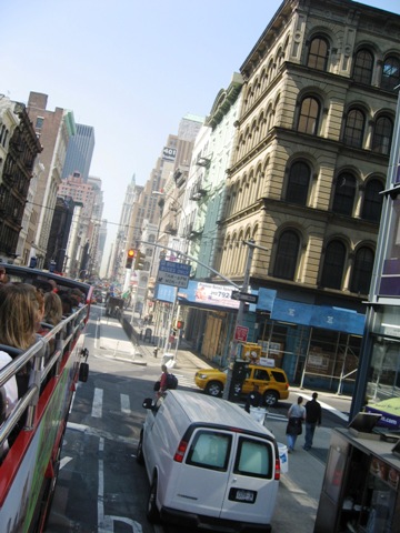 street-bus-resozed-30.jpg