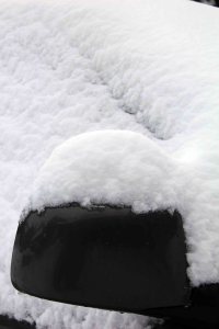 Rear view mirror and defining windsheild edge.