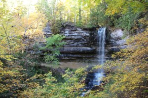 Falling water in the fall.