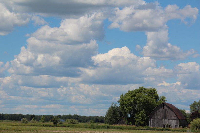 Barns and clouds - winning combination.