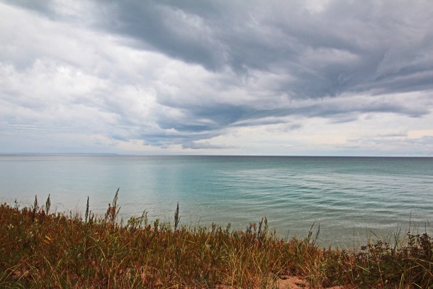 A clear blue sky would be boring.